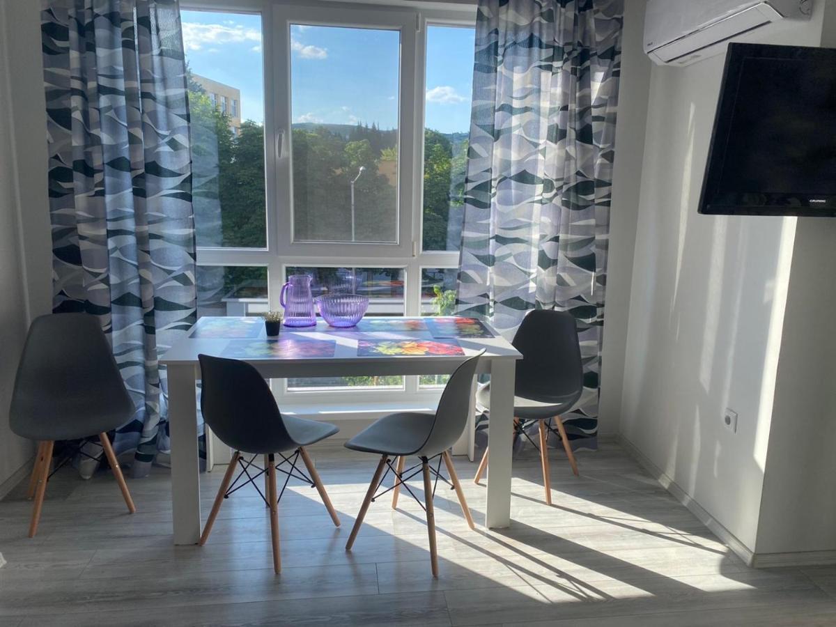 Уютен Нов Апартамент - Стара Загора С Две Спални Apartment Exterior foto