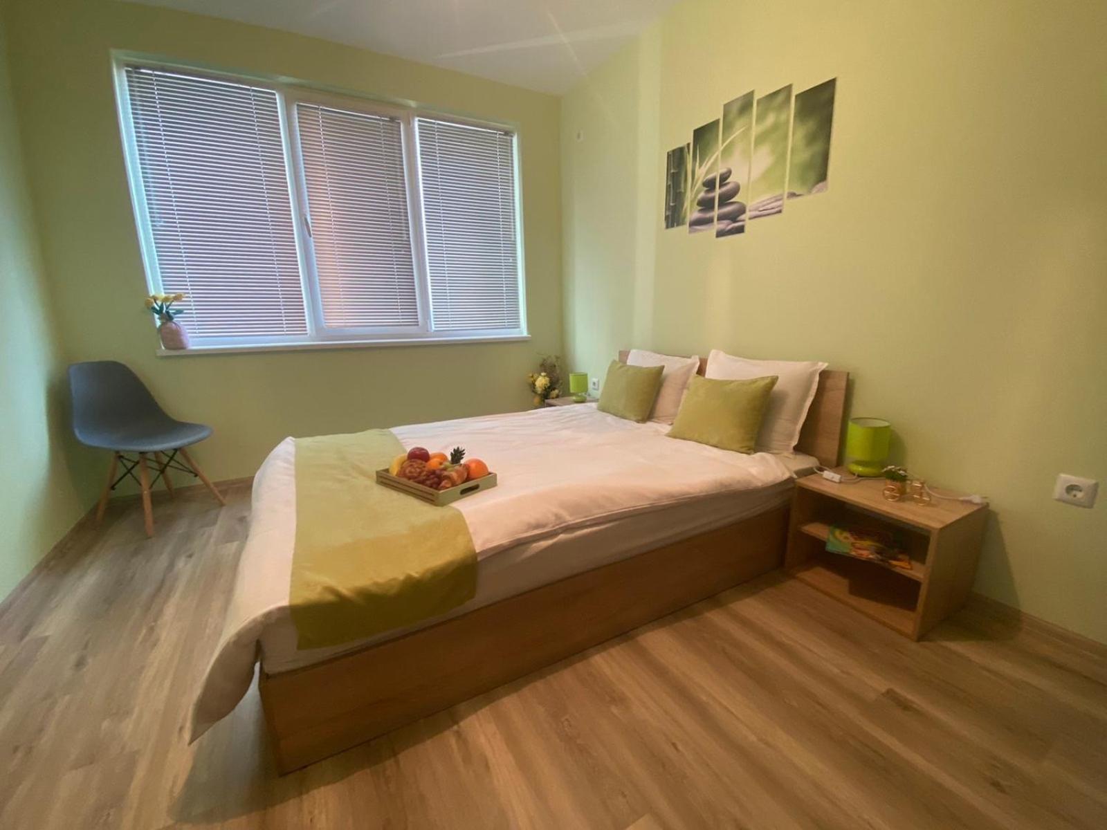Уютен Нов Апартамент - Стара Загора С Две Спални Apartment Exterior foto
