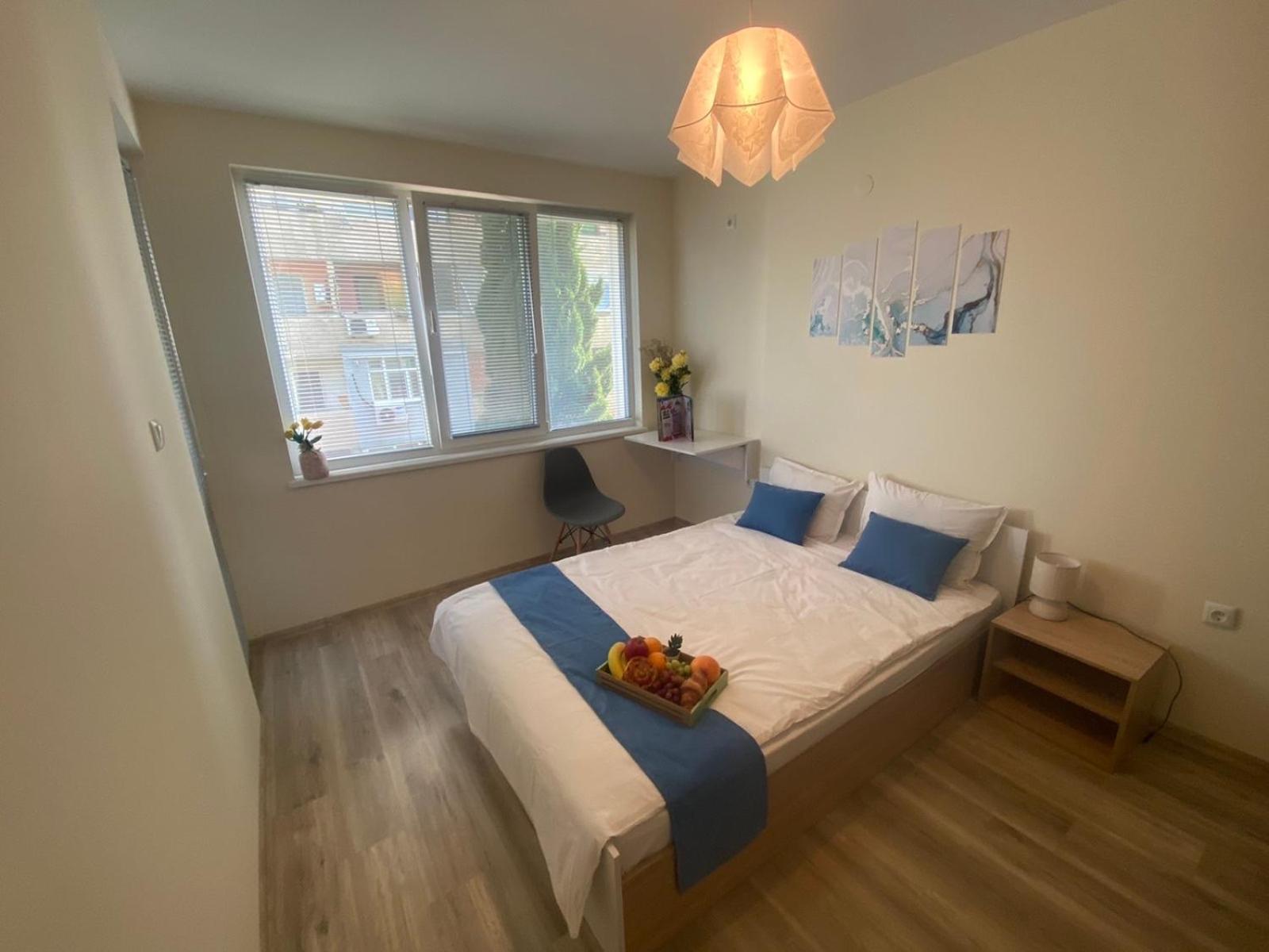 Уютен Нов Апартамент - Стара Загора С Две Спални Apartment Exterior foto
